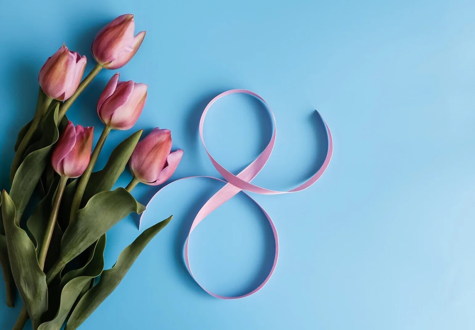 С 8 Марта! Поздравление председателя Рослеспрофсоюза Дениса Журавлёва